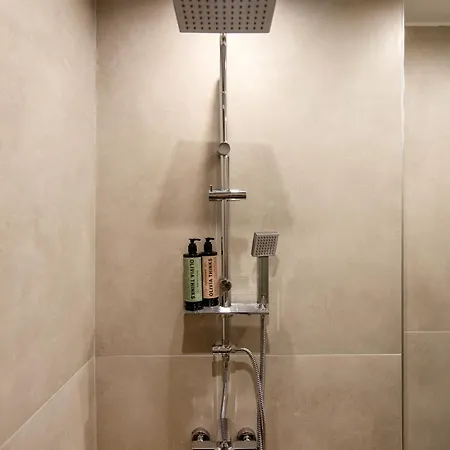 Tinker Bell By Halu! : Colorful Family סלוניקי