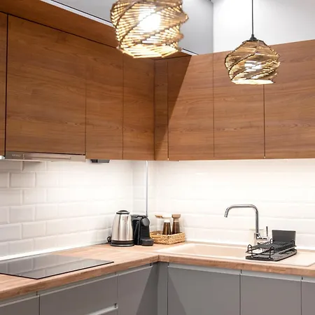 Tinker Bell By Halu! : Colorful Family Apartman *